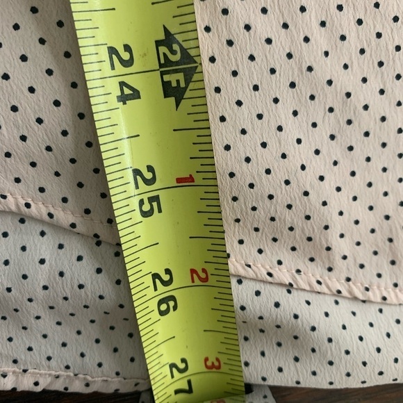 🎉H&M Lightweight Pale Pink With Tiny Black Polka-Dots Long Sleeve Blouse Size 8 - Picture 10 of 13